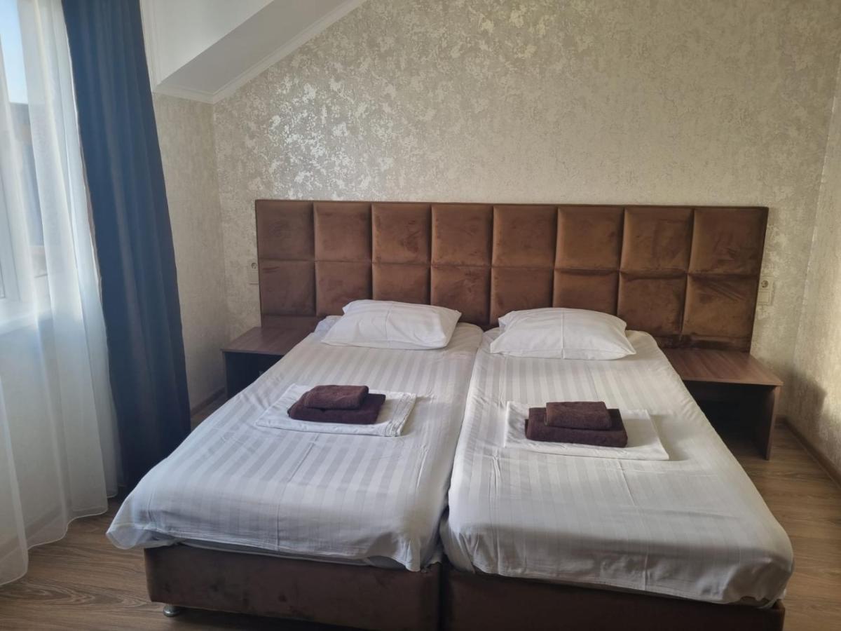 Ахра Hotel Gagra Bagian luar foto