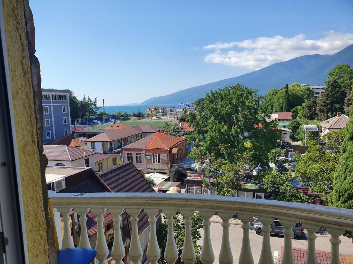 Ахра Hotel Gagra Bagian luar foto