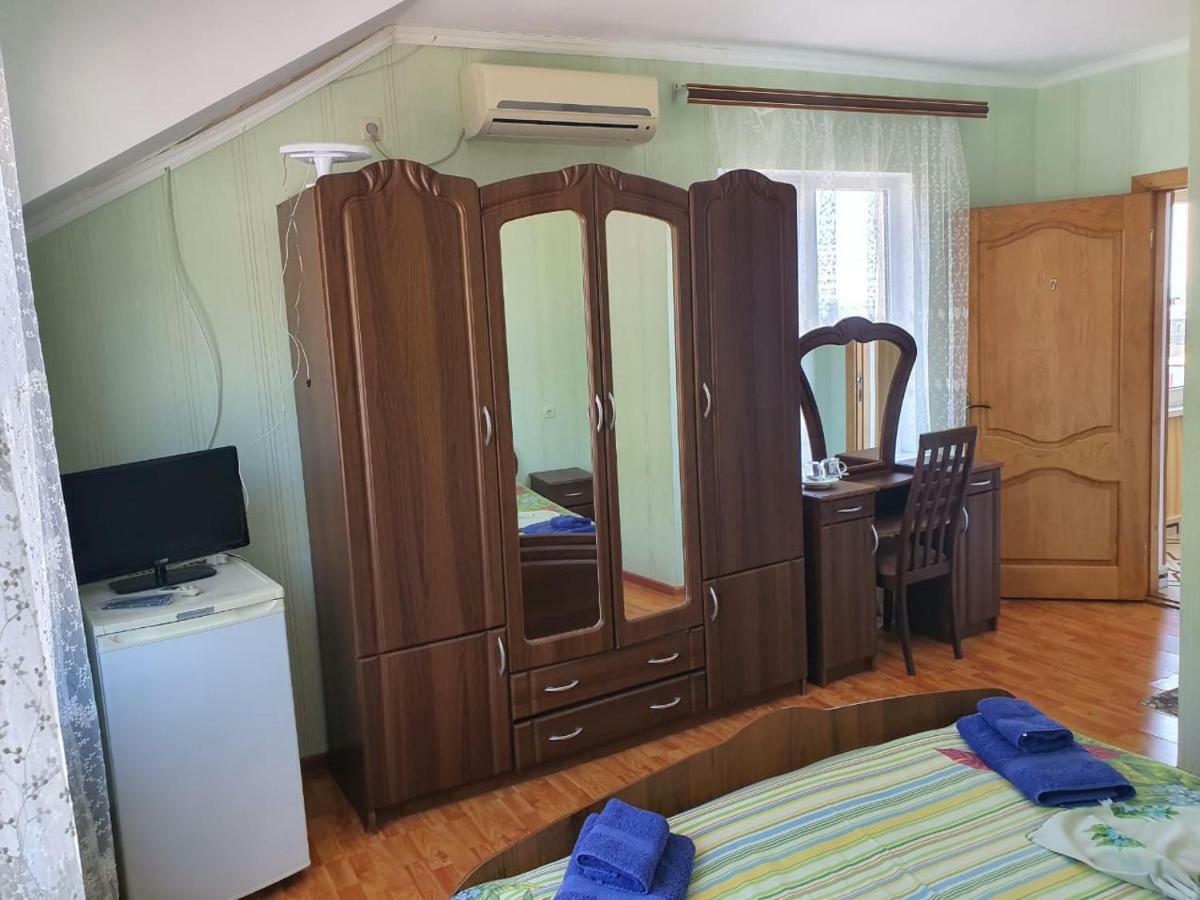 Ахра Hotel Gagra Bagian luar foto